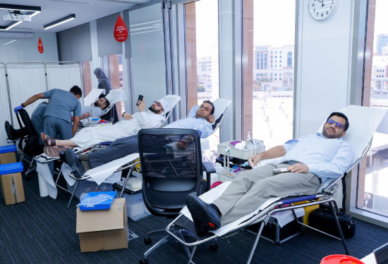 Emirates Islamic organises blood donation campaign in collaboration with Dubai Blood Donation Centre