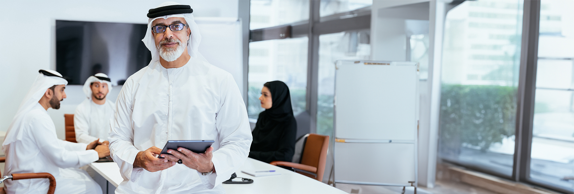 تعرف على مدير العلاقات الخاص بك